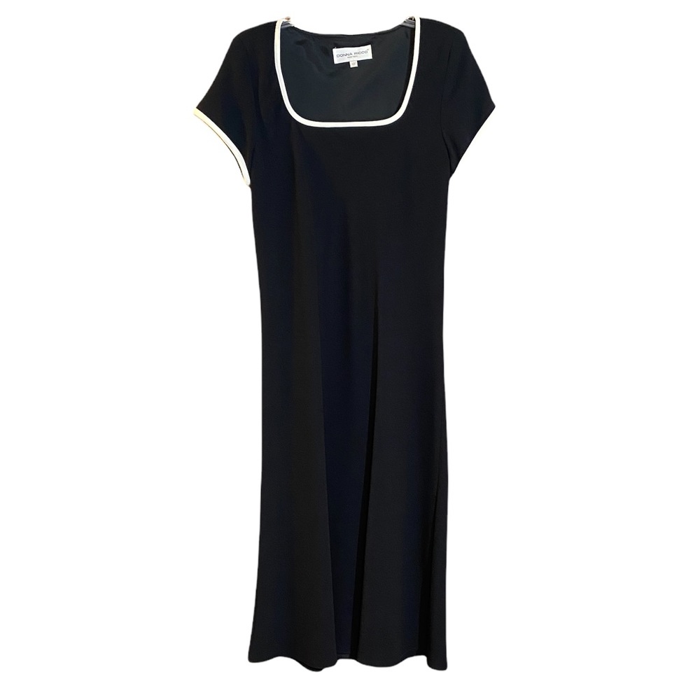 Donna Ricco Short-sleeve Square Neck Maxi Dress